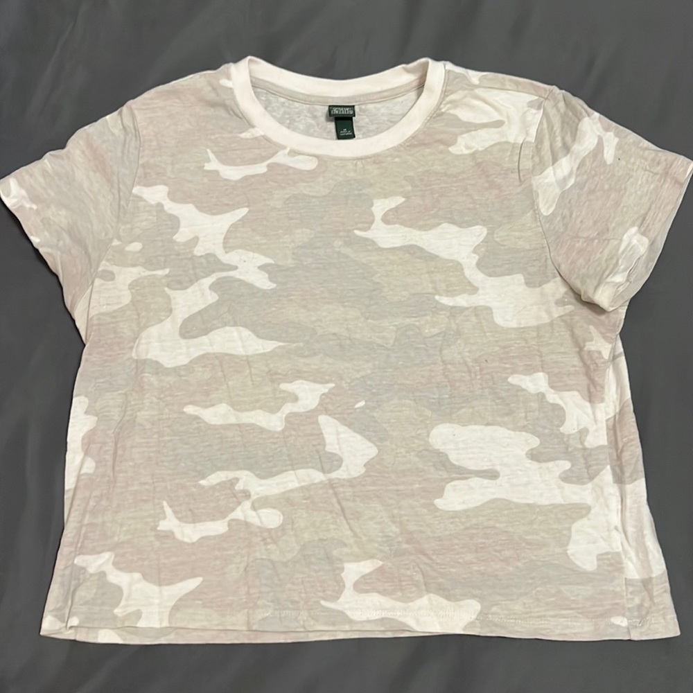 Camo Cropped Tee